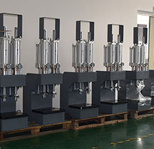 半弓型氣液壓力機 半弓型氣液壓力機